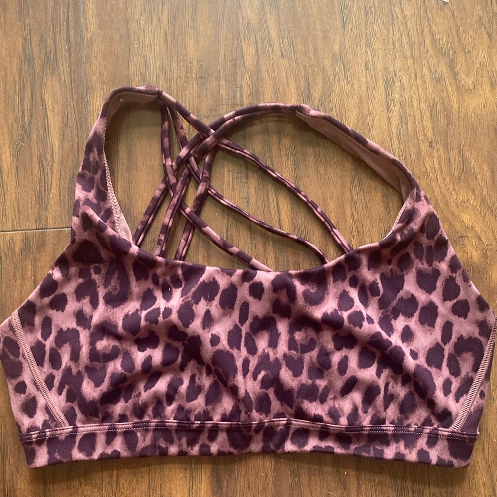 Victoria’s Secret bra top-Medium